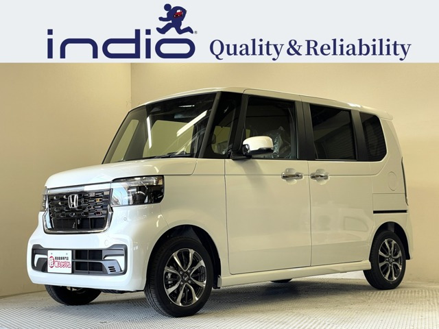 N-BOXカスタム ベースグレード 届出済未使用車 ホンダセンシン