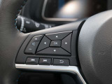 便利なステアリングスイッチ装備です。