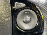 【クルーズコントロール】高速道路もラクラク走行。アクセルを離しても一定速度で走行ができ、長距離運転時の負担を軽減!加速・減速も簡単なスイッチ操作で調整できます。