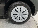 トヨタ純正ホイールキャップ装着車になります♪