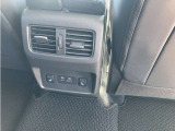 後席エアコン吹き出し口   シートヒータースイッチ