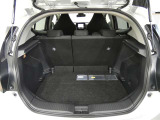 ラッゲージスペースもしっかり確保。買い物の荷物もばっちり積み込むことができますよ♪