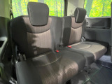 3列目シートはもちろん状態良好☆大人でもゆったりと座って頂けますので、大人数でのお出かけもラクラクです♪ご家族で、気の知れた仲間で、ドライブに行くのが楽しみですね♪