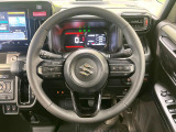 ステアリングも使用感が少なく、きれいな状態となっております♪
