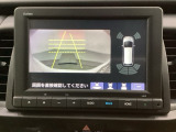 バックでの車庫入れも安心です! リアカメラが付いているバックモニター付のナビを装備しております。バンパーについているソナーや、操作線もついており距離感も画面から確認できます。