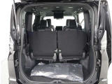 広々としたラゲージスペースを備えています。大きなものや長さのある荷物もしっかりと積み込めます。