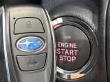 【アクセスキー&プッシュスタート】カバンやポケットに入れたままでもドアの施錠・解錠が可能なスマートキーを装備。エンジンのオン・オフ時もカギを取り出す必要が無く、ボタンをプッシュするだけでOK♪