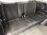 3列目シートはもちろん状態良好☆大人でもゆったりと座って頂けますので、大人数でのお出かけもラクラクです♪ご家族で、気の知れた仲間で、ドライブに行くのが楽しみですね♪