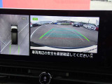 上からの視点で狭い駐車場への駐車などに役立つアラウンドビューモニターです♪
