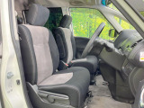 運転席シート廻りは使用感も少なく、良好な状態となっています。丁寧に使われていたことがよくわかりますね。