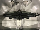 万が一の時に備えて搭載されている車載工具(ジャッキ)