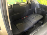 3列目シートはもちろん状態良好☆大人でもゆったりと座って頂けますので、大人数でのお出かけもラクラクです♪ご家族で、気の知れた仲間で、ドライブに行くのが楽しみですね♪