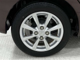 タイヤサイズは155/65R14!納車前の点検時にタイヤ交換させていただきます!純正アルミホイール!