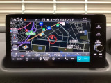 多機能と操作のしやすさを両立した、Honda CONNECT対応のナビディスプレーです。ETC2.0車載器もナビゲーション連動し、スマートフォン用Bluetoothユニット付きです。