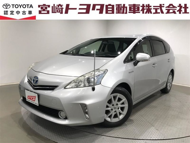 トヨタ プリウスα 