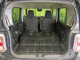 普段のお買い物や通勤、送迎等に十分な荷室スペースを確保しております。セカンドシートを倒すと、大きな荷物の積載も可能です♪