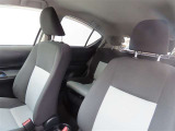 助手席シートも綺麗です。