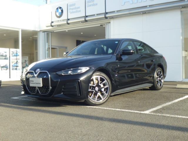 i4 eドライブ35 Mスポーツ 