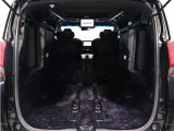 ミニバン最大級のスペース!ご家族、お友達とのキャンプやバーベキューほか、お仕事でも十分な容量が有ります!