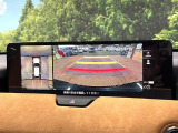 【360&deg;ビューモニター】専用のカメラにより、上から見下ろしたような視点で360度クルマの周囲を確認することができます☆死角部分も確認しやすく、狭い場所での切り返しや駐車もスムーズに行えます。