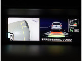 フロント・サイドカメラに加え障害物センサーを装備していて視覚的に運転をサポートいたします!
