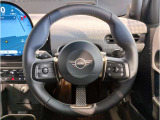 ミニ独特のゴーカートフィーリングと呼ばれる軽快なハンドリングはAT車、MT車のどちらでも楽しめます。
