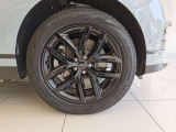 【20インチオプションホイール】グリップ力もある大口径のアロイホイール当モデルとかなりマッチしております。