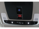 緊急通報ボタンが装備されています。ホンダコネクト対応。ご利用には、Honda Total Care プレミアムのご加入が必要です。
