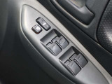 パワーウインドウを装備しております!後席ウインドゥの閉め忘れも運転席で解決できます♪