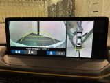 全方位モニターがついています! 車の周囲を360&deg;安全確認できるので、普段の駐車はもちろんの事、縦列駐車や幅寄せの際にも活躍してくれますよ。