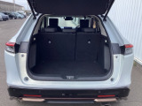 テールゲートを開けるとラゲッジルームがあるので荷物を収納できます。