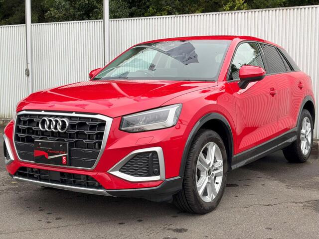 Q2 35 TFSI アドバンスド 