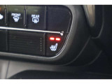 シートヒーター装備付き車!!座席に埋め込まれた電熱線によりシートを暖めることが出来る装備で、温められたシートは、寒い冬には最適です!!
