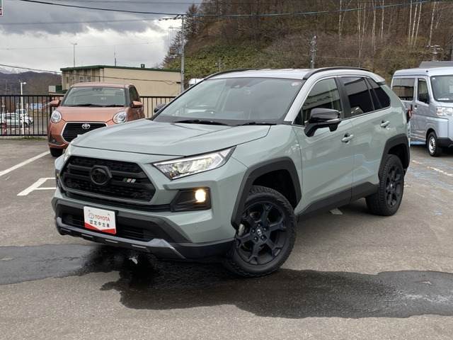 RAV4 2.0 アドベンチャー 4WD 