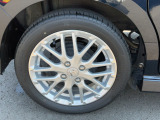 純正アルミホイール装着になります♪