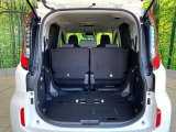 普段のお買い物や通勤、送迎等に十分な荷室スペースを確保しております。セカンドシートを倒すと、大きな荷物の積載も可能です♪