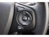 安全運転支援システムHonda SENSINGを搭載しております。衝突軽減ブレーキや誤発進抑制機能、アダプティブクルーズコントロールや車線維持など複数の先進技術で安心と快適なドライブをサポートします。