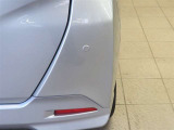コーナーセンサーもついておりますので、駐車時も安心です。
