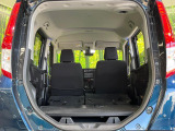 普段のお買い物や通勤、送迎等に十分な荷室スペースを確保しております。セカンドシートを倒すと、大きな荷物の積載も可能です♪