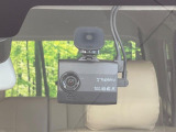 【ドライブレコーダー】ドライブレコーダー装備!走行中はもちろん、あおり運転や事故に遭遇した際、映像で記録し、万一のリスクに備えます。※記録用SDカードはお客様ご自身でご準備いただく必要があります。