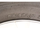 195/65R15    車両装着タイヤサイズです。 タイヤのご相談も石川トヨペットカローラにお任せください