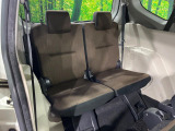 3列目シートはもちろん状態良好☆大人でもゆったりと座って頂けますので、大人数でのお出かけもラクラクです♪ご家族で、気の知れた仲間で、ドライブに行くのが楽しみですね♪
