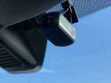 ドライブレコーダー搭載車。運転中の映像をしっかり録画します。