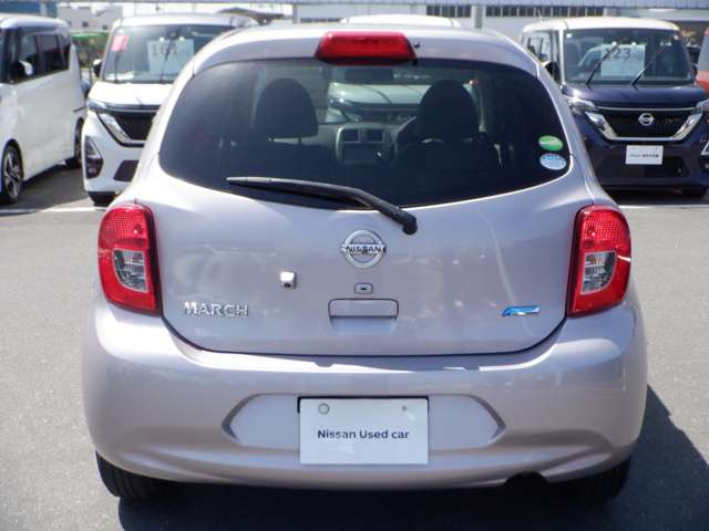 日産 マーチ 1.2 X Vセレクション の中古車詳細 (11,000km, クリスタル