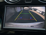 バックビューモニターが付いていますので、車庫入れや後方の安全確認にも便利です。