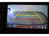 バックモニター付き。 車両後方の映像が画面に表示されるので、車庫入れが苦手な人も安心です。ただし、目視確認もお忘れなくお願いいたします。
