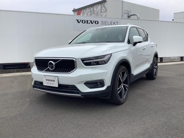 XC40 B4 モメンタム 