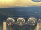 ハンドルヒーター、シートヒーターのスイッチが付いています!