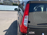 社外アルミヒールやローダウンサス・車高調・革調シートカバー・LEDヘッドライト・エアロパーツ・ナビ・バックカメラ・ETCなど社外パーツも販売・取り付け可能です。是非ご相談ください!