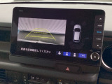 バックカメラも装備しております。車庫入れの苦手なお客様も安心!重宝してくれます!